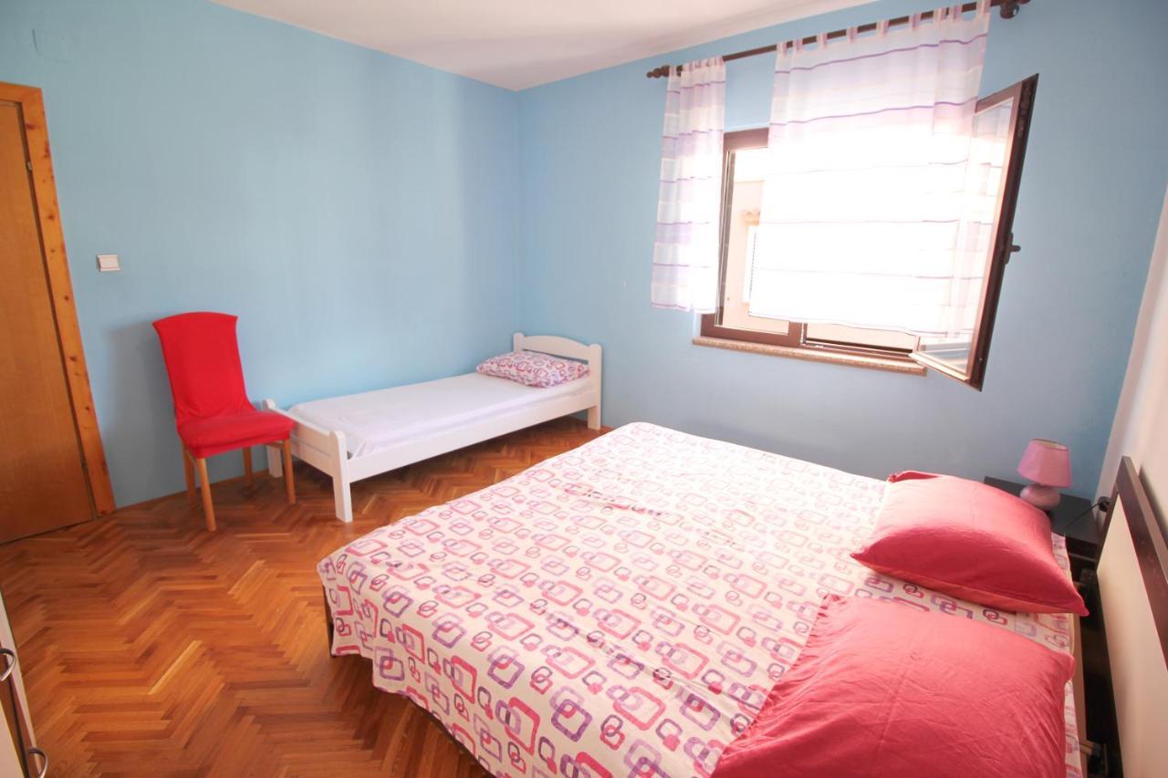 Apartment Dubravka Dinjiska