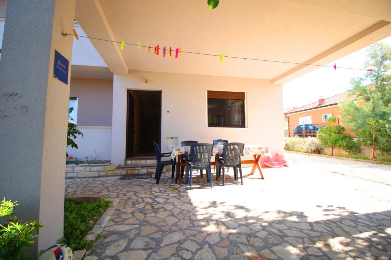 Dubravka Apartment *