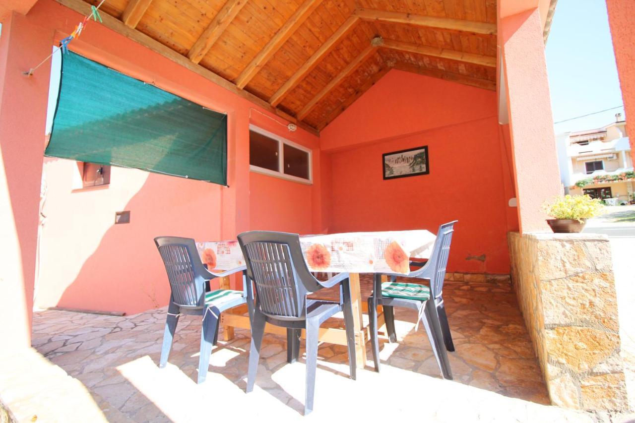 Dubravka Apartment Dinjiška